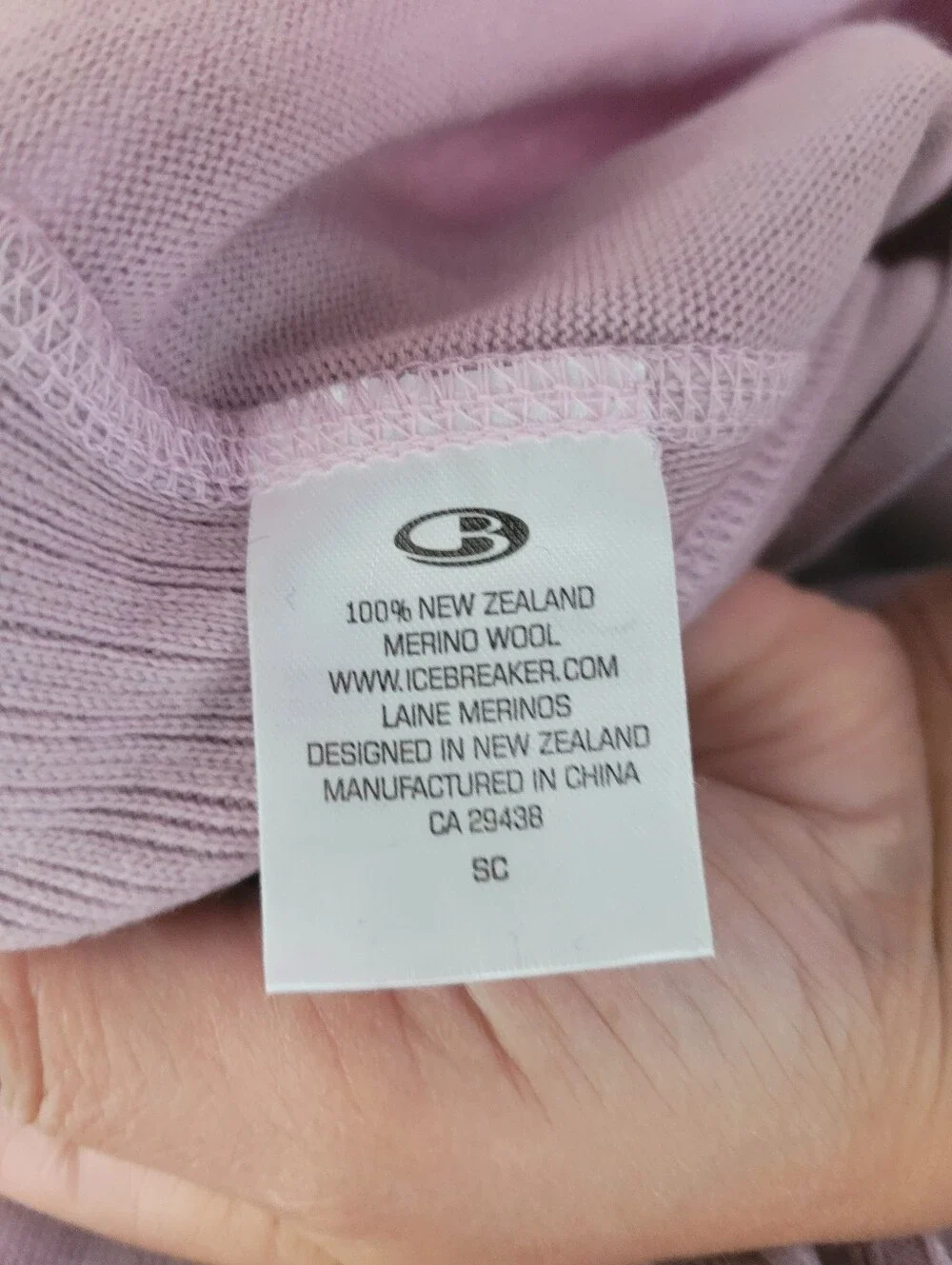 Icebreaker M 320 Pure 100% Merino Sweater in Light Lavender